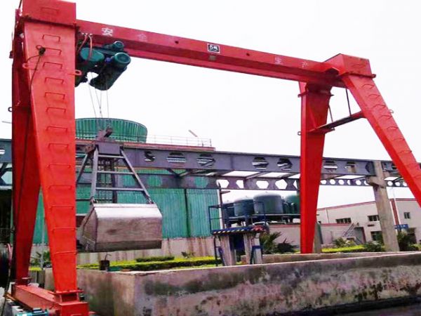 MHZ型抓斗門式起重機(jī)